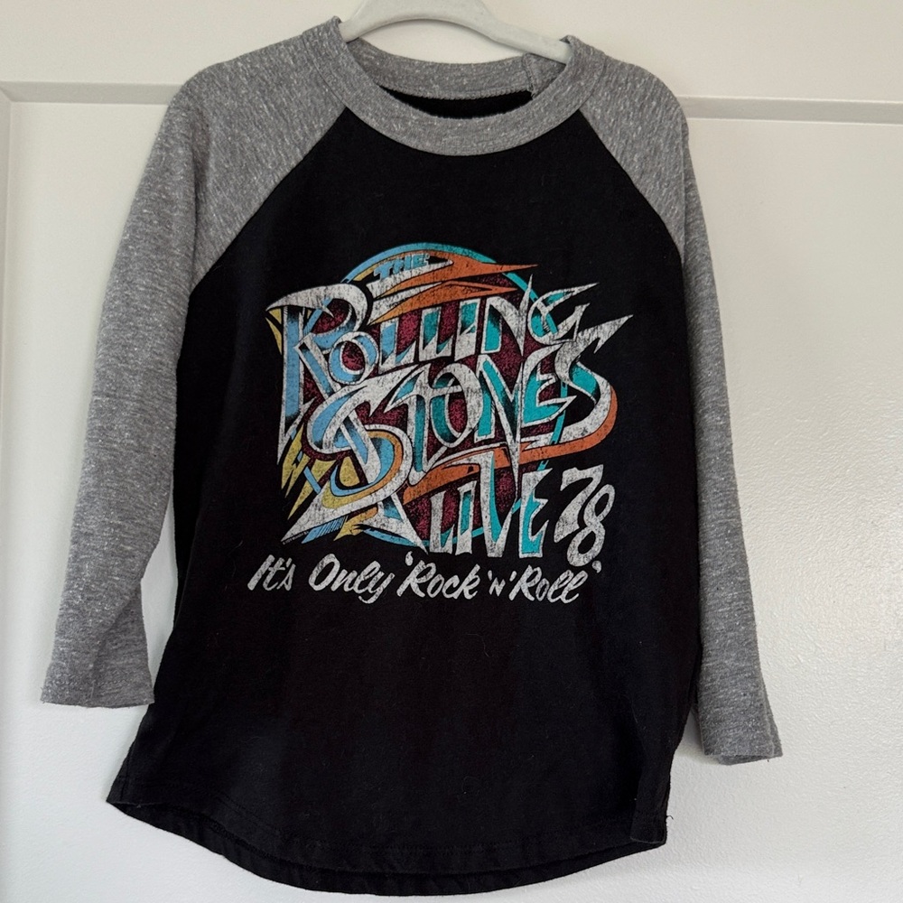 Chaser Black and Gray Rock Graphic Long Sleeve Tee